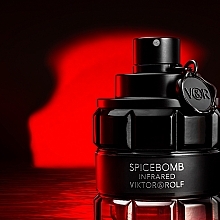 Viktor & Rolf Spicebomb Infrared Pour Homme Eau - Eau de Toilette — photo N5