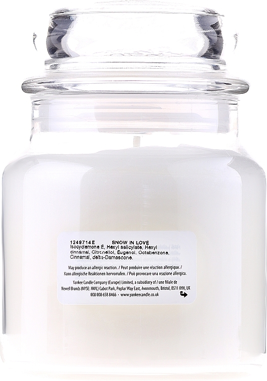 Candle in Glass Jar - Yankee Candle Snow In Love — photo N4
