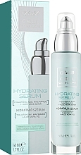 Fragrances, Perfumes, Cosmetics Moisturizing Serum for Dry & Sensitive Skin - Helia-D Cell Concept Hydrating Serum
