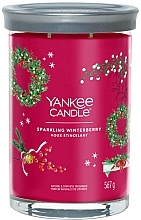 Fragrances, Perfumes, Cosmetics Scented Candle in Glass 'Sparkling Winterberry', 2 wicks - Yankee Candle Singnature