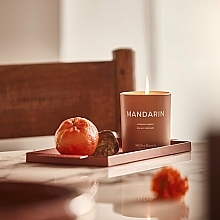 Scented Candle - Miller Harris Mandarin Scented Candle — photo N2