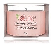 Fragrances, Perfumes, Cosmetics Mini Scented Candle in Glass - Yankee Candle Fresh Cut Roses Mini