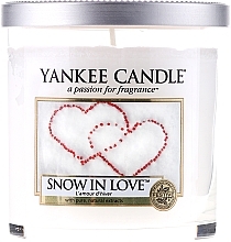 Scented Candle in Glass - Yankee Candle Snow In Love — photo N1