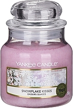 Scented Candle in Jar - Yankee Candle Snowflake Kisses Jar Candle — photo N3