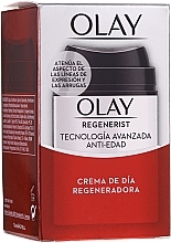 Fragrances, Perfumes, Cosmetics Anti-Aging Day Cream - Olay Regenerist Day Cream