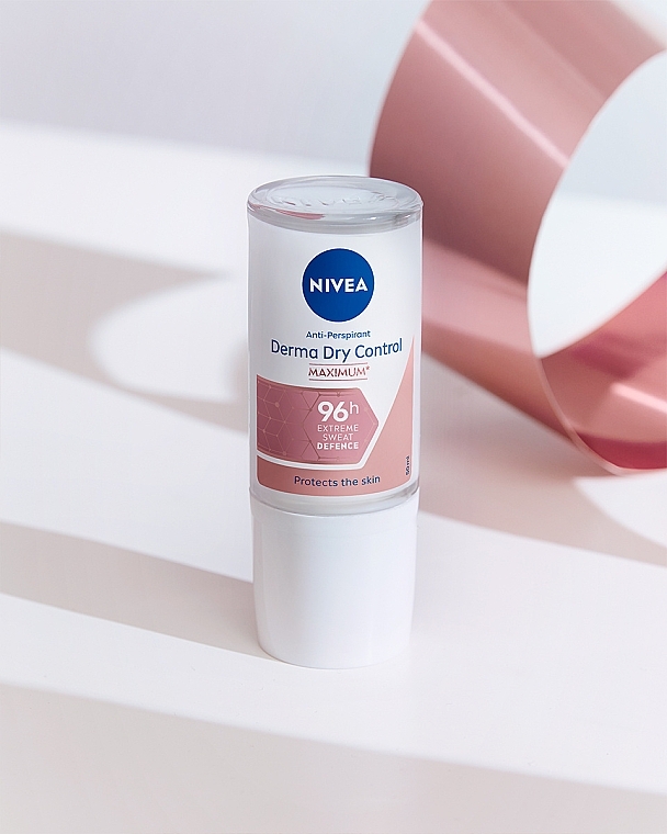 Roll-On Deodorant - Nivea Derma Dry Control Maximum Antiperspirant — photo N5