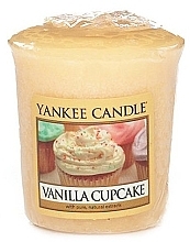 Fragrances, Perfumes, Cosmetics Scented Candle - Yankee Candle Vanilla Cupcake