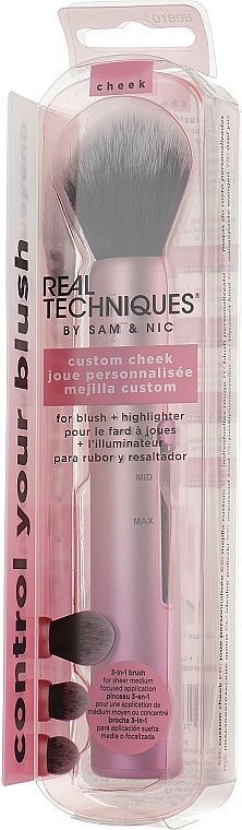 Blush Brush - Real Techniques Custom Cheek — photo N19