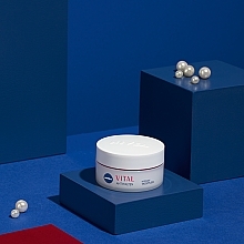 Intensive Moisturizing Day Cream for Mature Skin - Nivea Vital Anti-Wrinkle Intensive Day Care — photo N5