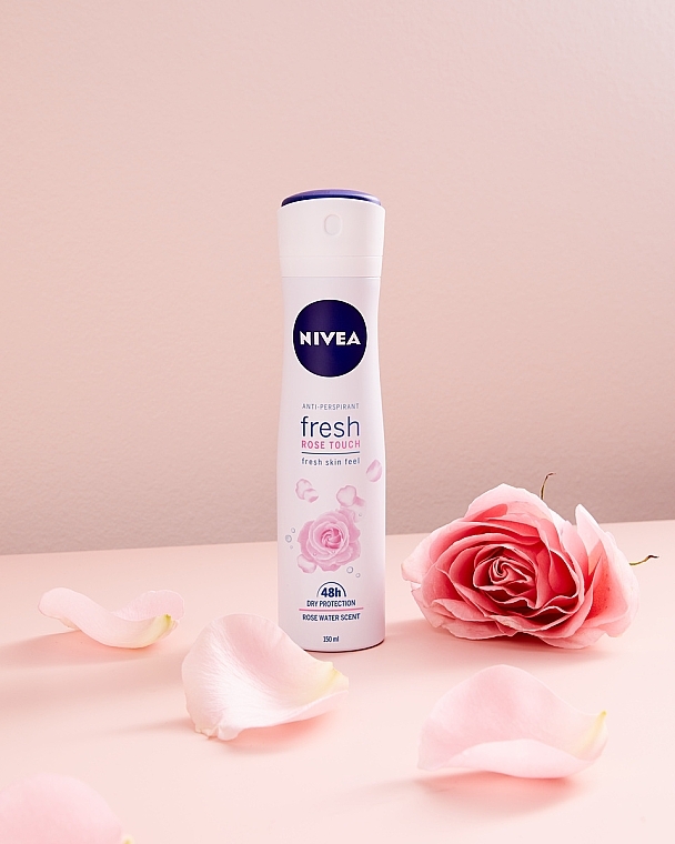 Set - Nivea Care & Roses (deo/spray/150ml + sh/gel/250ml + b/milk/250ml)  — photo N7