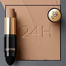 Stick Foundation with Kabuki Brush - Lancome Teint Idole Ultra Wear Stick  — photo N5