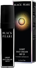 Fragrances, Perfumes, Cosmetics Light Oil-Free Day Face Cream - Sea Of Spa Black Pearl Light Day Cream Oil Free Cream SPF25