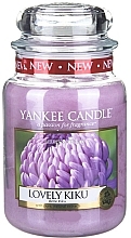 Fragrances, Perfumes, Cosmetics Scented Candle in Glass Jar - Yankee Candle Lovely Kiku 