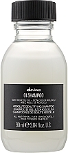 Softening Hair Shampoo - Davines Oi Absolute Beautifying Shampoo With Roucou Oil — photo N2