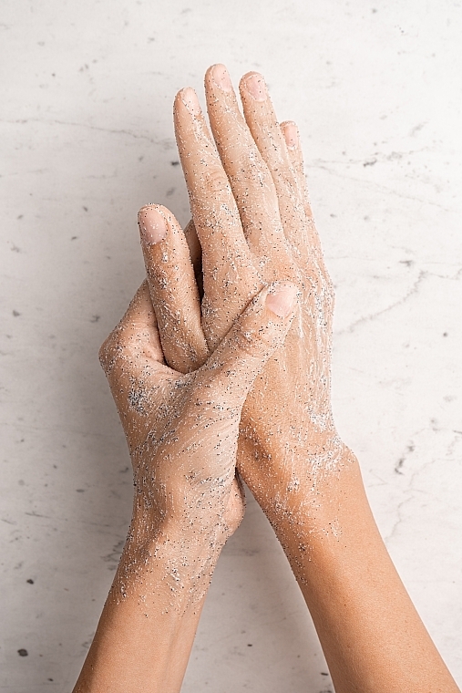 Nourishing Hand Cream with Niche Scent - Sister's Aroma Smart Hand Cream — photo N7