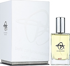 Fragrances, Perfumes, Cosmetics Biehl Parfumkunstwerke Pc02 - Eau de Parfum (tester with cap)