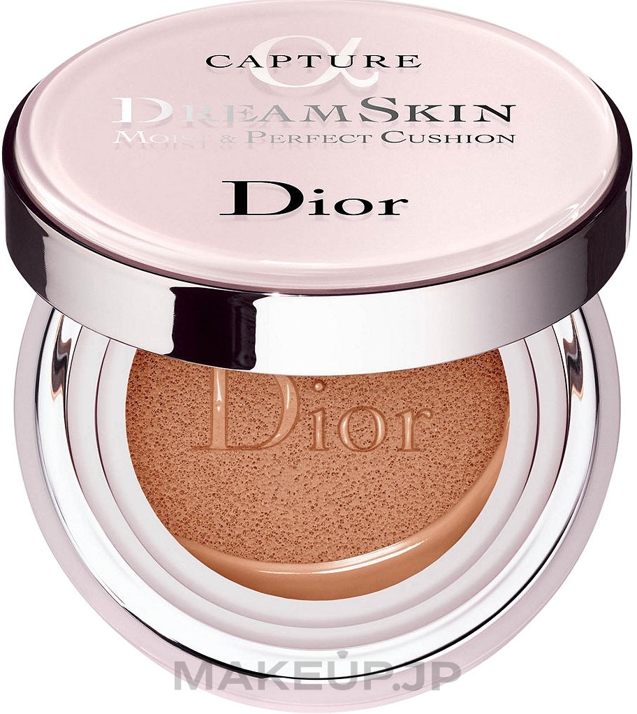 Cushion - Dior Capture Dreamskin Moist & Perfect Cushion SPF 50 PA+++  — photo 030 - Medium Beige