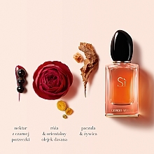 Giorgio Armani Si Intense - Intense Eau de Parfum — photo N3