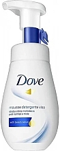 Fragrances, Perfumes, Cosmetics Moisturizing Cleansing Mousse for Normal & Combination Skin - Dove Mousse Moisturizing Facial Cleanser