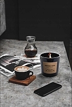 Scented Candle with Wooden Wick, in round glass - Bispol Fragrance Candle Cedarwood & Vanilla — photo N3