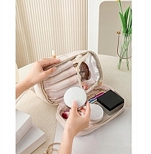 Travel Cosmetic Bag KS106K, creamy - Ecarla — photo N5
