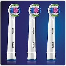 Electric Toothbrush Heads, 3 pcs. - Oral-B 3D White CleanMaximiser Refill Heads — photo N3