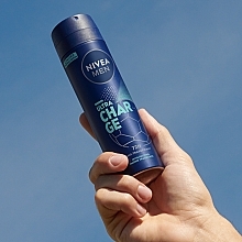 Antiperspirant - NIVEA MEN Ultra Charge Limited Football Edition — photo N4