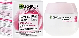 Fragrances, Perfumes, Cosmetics Moisturizing Day Cream for Dry & Sensitive Skin - Garnier Skin Naturals Soft Essentials Hydrating Care 24h Day Face Cream