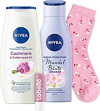 キット - NIVEA Girl's Stuff (sh/gel/250ml + b/lotion/200ml + lip/balm/5,5ml + socks) — photo N3