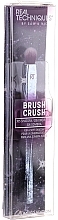 Fragrances, Perfumes, Cosmetics Eyeshadow Brush - Real Techniques Brush Crush 305