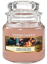 Fragrances, Perfumes, Cosmetics Scented Candle in Jar "Warm and Cosy" - Yankee Candle Warm and Cosy