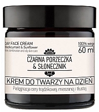 Fragrances, Perfumes, Cosmetics Facial Day Cream - Nova Kosmetyki Czarna porzeczka & Slonecznik