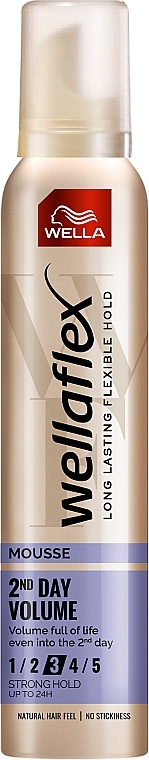 Strong Hold Styling Hair Mousse "2-Days-Volume" - Wella Wellaflex 2-Days-Volume Extra Strong Hold Mousse — photo N1