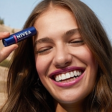 Lipstick for Lips and Cheeks - Nivea Caring Beauty Lip & Chick SPF30 — photo N10