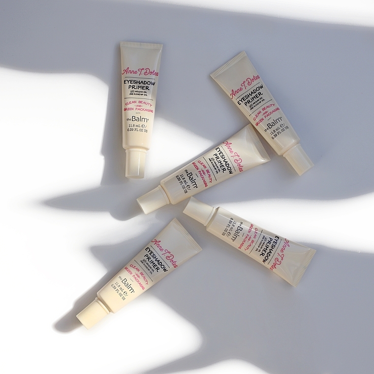 Eyeshadow Base - TheBalm Anne T. Dotes Eye Primer — photo N4