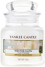 Fragrances, Perfumes, Cosmetics Candle in Glass Jar - Yankee Candle Winter Glow