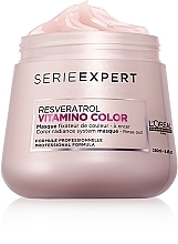 Fragrances, Perfumes, Cosmetics Colored Hair Set - L'Oreal Professionnel Serie Expert Vitamino Color (sh/300ml + mask/250ml)