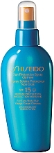 Sunscreen Spray SPF15 - Shiseido Sun Protection Spray Oil Free SPF15 — photo N1