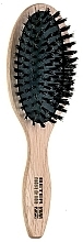 Fragrances, Perfumes, Cosmetics Natural Hair Brush - Beter Cushion Brush Oak Wood Collection