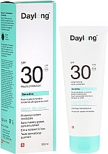 Fragrances, Perfumes, Cosmetics Light Sunscreen Gel-Cream SPF 30 - Daylong Sensitive Gel-Creme SPF 30