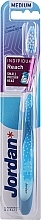 Medium Toothbrush, with protective cap, blue with christmas tree - Jordan Individual Reach Toothbrush — photo N1