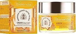 Fragrances, Perfumes, Cosmetics Nourishing Moisturizing Face Cream - Bielenda Manuka Honey Nutri Elixir Day/Night Cream