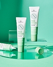 Primer - Essence Redness Reducer Primer — photo N7