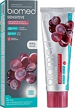 Fragrances, Perfumes, Cosmetics Regenerating Toothpaste "Sensitive" - Biomed Sensitive