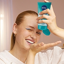 Daily Cleansing Anti-Imperfections Gel-Scrub for Problem Skin - NIVEA Pure Effect Clean Deeper — photo N4