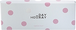 Mask Application Brush - Day Hooray Silicone Face-mask Applicator Brush — photo N2