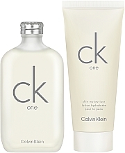 Calvin Klein CK One - キット (edt/200ml + b/lot/200ml)	 — photo N1