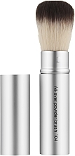 Makeup Brush - Kiko Milano Smart Allover Powder Brush 104 — photo N1