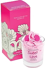 Fragrances, Perfumes, Cosmetics Scented Candle in Glass - Bomb Cosmetics Piped Candle Sweet Love