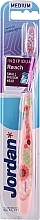Medium Toothbrush, with protective cap, pink with flower - Jordan Individual Reach Toothbrush — photo N1